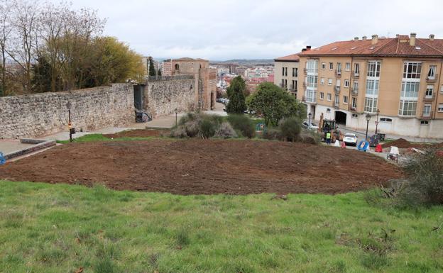 Limitarán los aparcamientos en la muralla de Burgos con los nuevos proyectos de urbanización