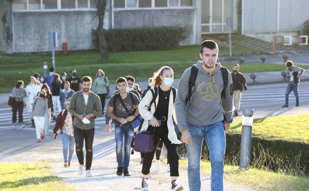 Aprueban una ley disciplinaria para los campus que rechazan estudiantes y rectores