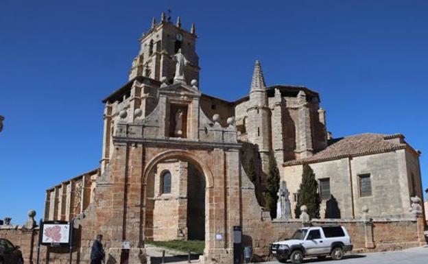 El crucero de la iglesia de Sasamón luce restaurado tras una inversión de 260.000 euros