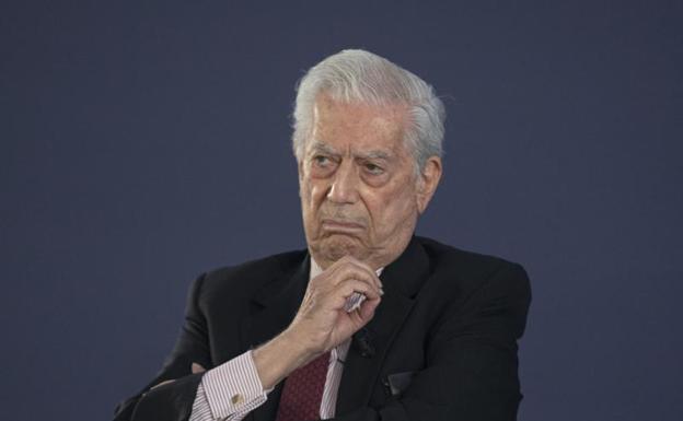 Mario Vargas Llosa, elegido miembro de la Academia Francesa