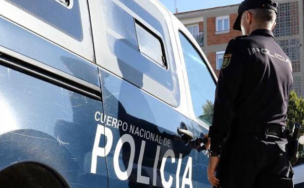 Arrestadas dos personas en Burgos por estafas en el alquiler de maquinaria