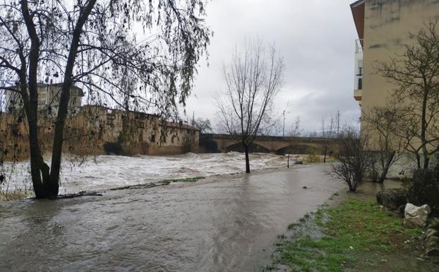 El norte de Burgos vigila sus ríos tras las crecidas recientes, algunas de marca histórica