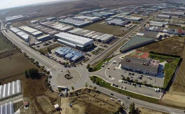 El Consorcio de Villalonquéjar aleja la renegociación de la deuda con una última venta de 1,2 millones