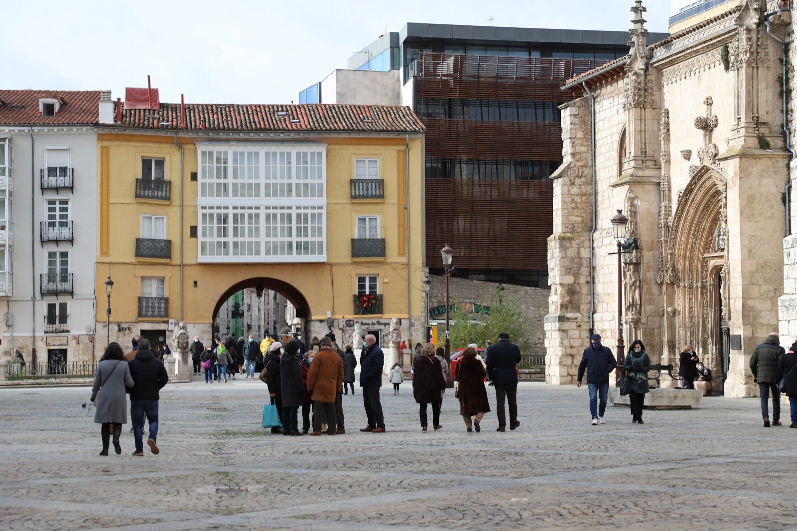 El tiempo para este fin de semana llega con temperaturas mínimas frías y máximas agradables