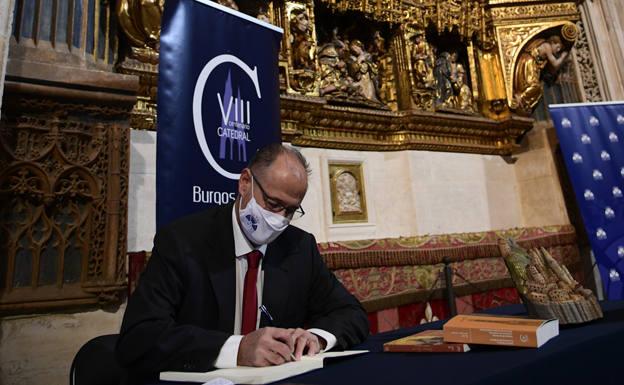 Fuentes destaca la importancia de la Catedral de Burgos como «guardiana» de la memoria de Castilla y León