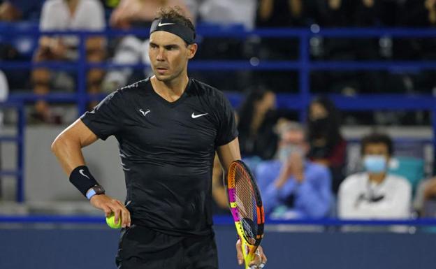 Nadal, positivo por covid tras compartir mesa con el rey emérito, que ha dado negativo