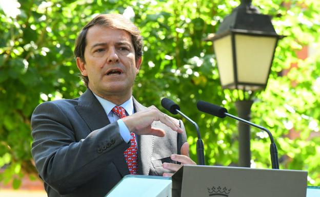 Mañueco: «Comparto con el Rey que no podemos dejarnos llevar por el pesimismo»