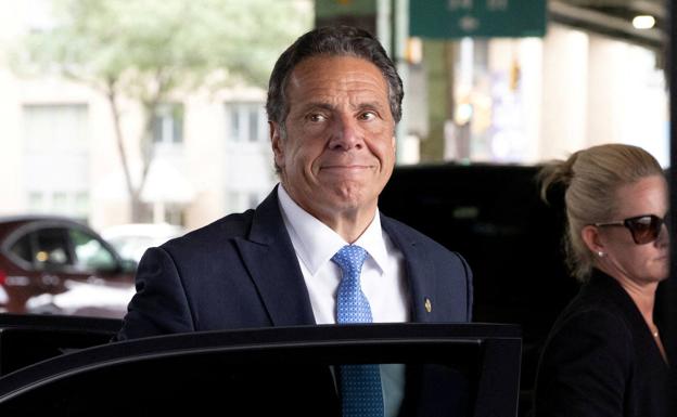 Retiran por falta de pruebas otro cargo de acoso sexual contra Cuomo