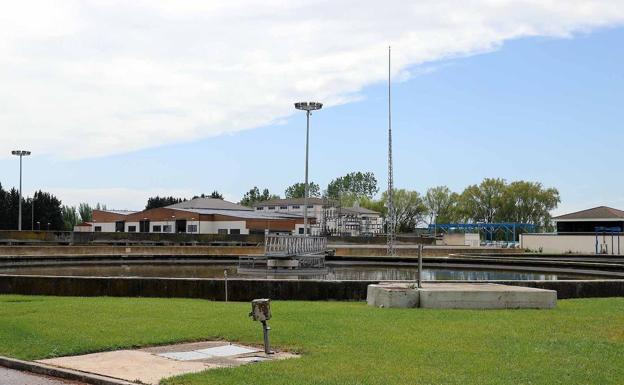 Aguas de Burgos contratará a cuatro nuevos empleados después de 20 años sin procesos selectivos