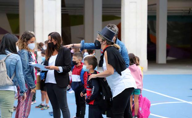 Educación cubre la baja de 44 docentes en Burgos tras el retorno a las aulas