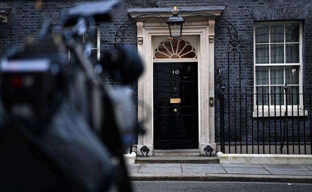 Downing Street celebró dos fiestas en la madrugada del funeral del duque de Edimburgo