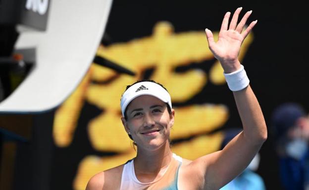 Muguruza, sólida en su debut en Australia