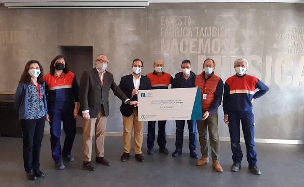 La Fundación Mahou San Miguel dona 2.500 euros a AECC Burgos