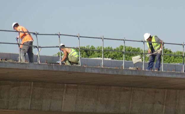 Unicaja prevé que el PIB de Burgos crecerá un 5,2% en 2022