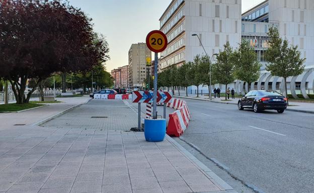 Las obras en Reyes Católicos obligarán a desviar el tráfico por Avenida de la Paz y calle Soria