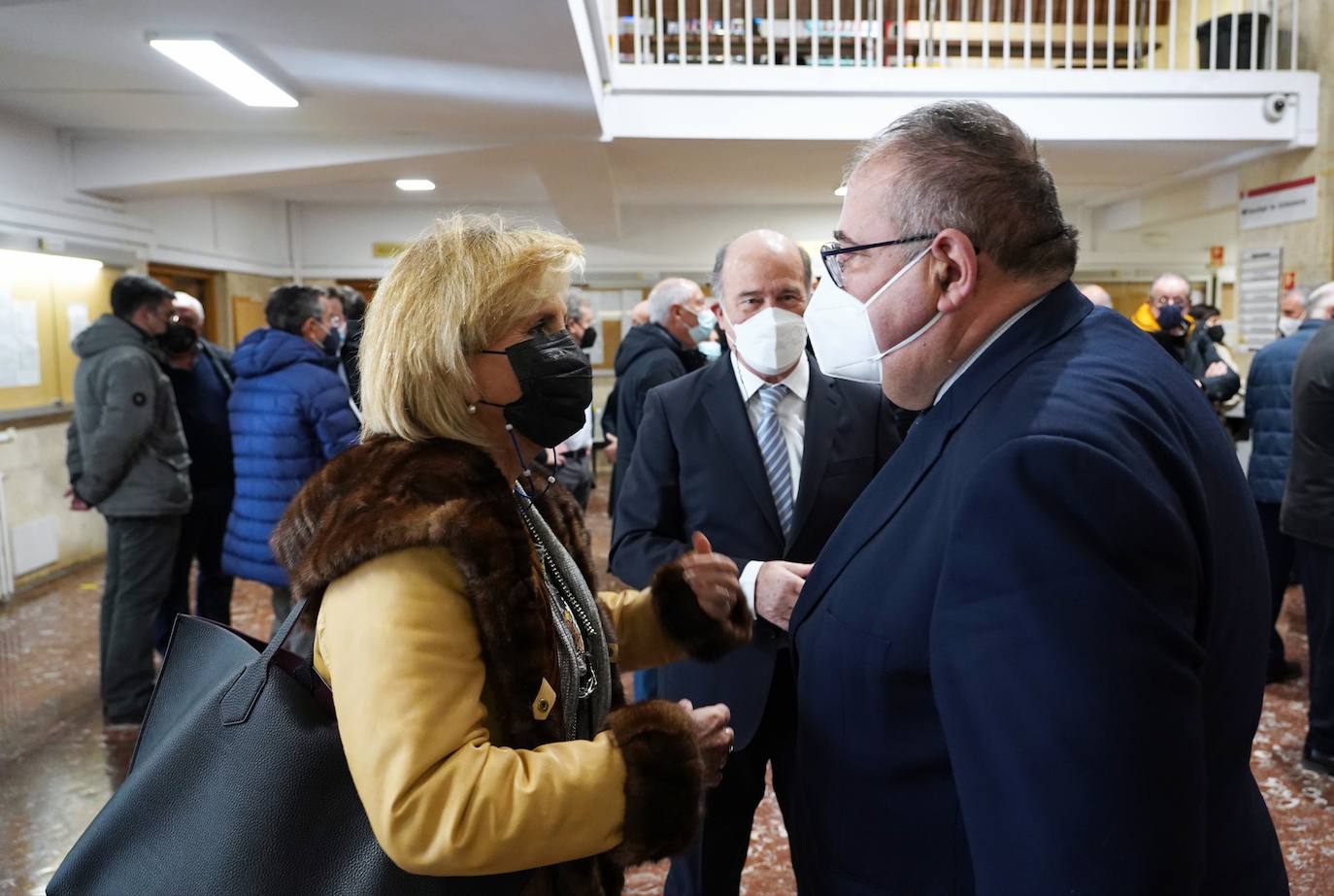 Castilla y León se opone a reducir de siete a cinco días las cuarentenas que piden varias comunidades