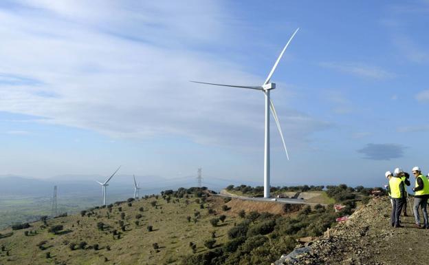La Junta saca a información pública un parque eólico en Valle de Santibáñez de 50 megavatios
