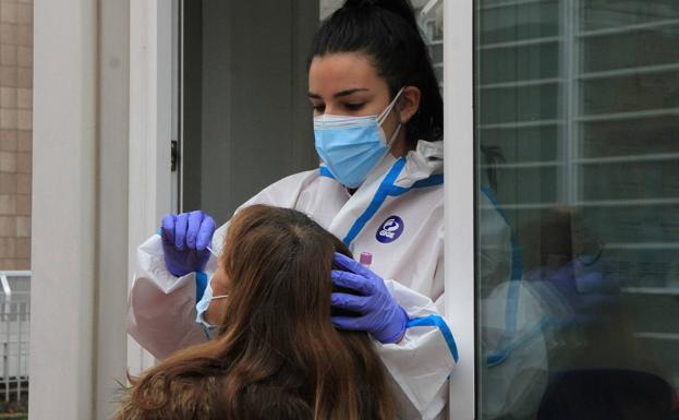 Dos muertes más por covid en Burgos en la última jornada