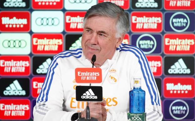 Ancelotti: «No vamos a arriesgar con Benzema»