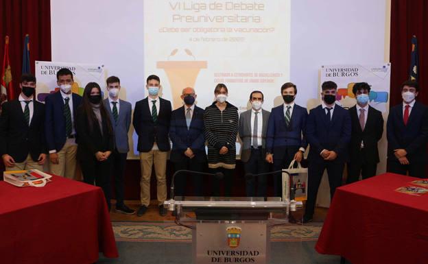 Campolara se hace con la victoria en la VI Liga de Debate Preuniversitaria