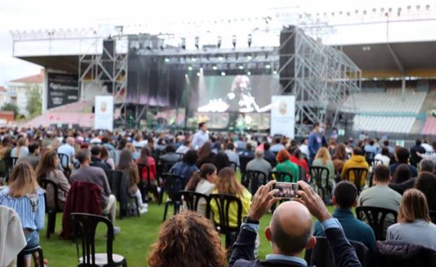 El Coliseum y El Plantío acogerán los conciertos de gran formato de los Sampedros 2022