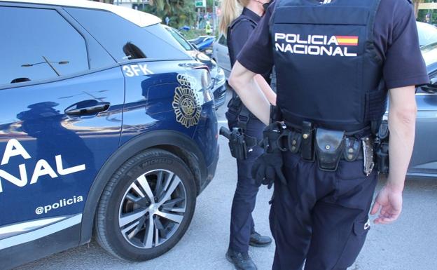 Detenido tras cortar la nariz a un joven con una motosierra