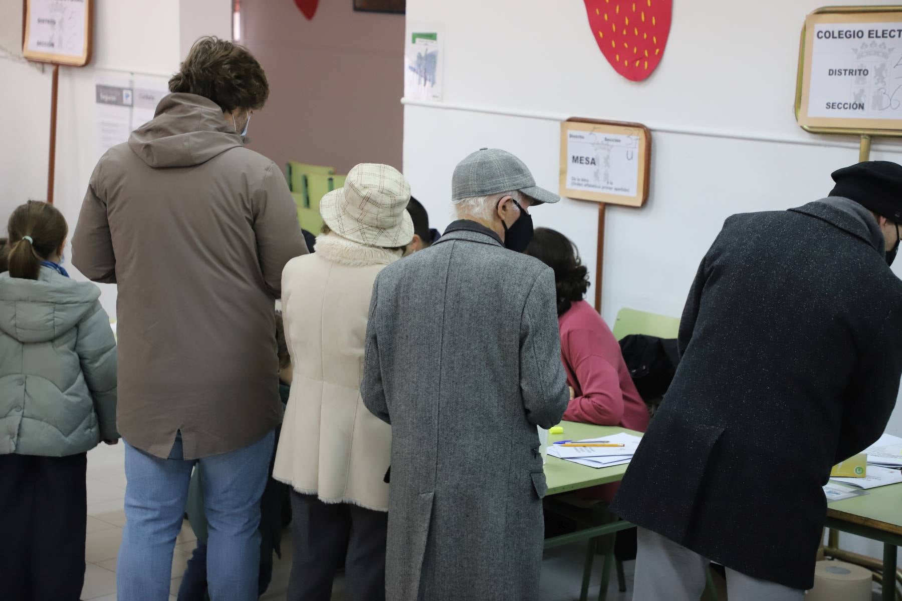 Constituidas las mesas electorales de Burgos