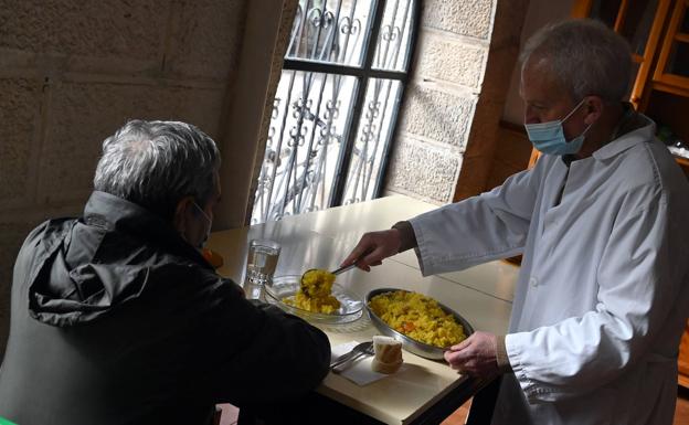 Veinte años cubriendo una necesidad básica en Burgos