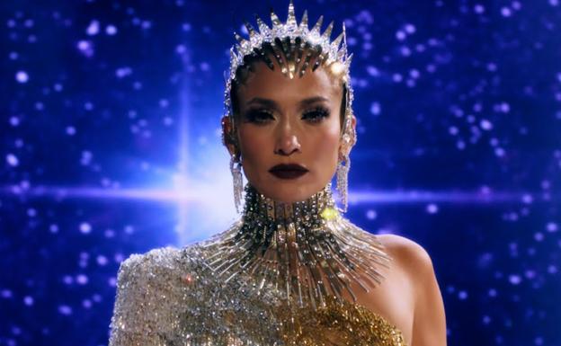 Jennifer López recibe su regalo adelantado de San Valentín