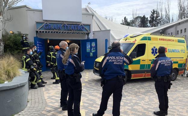 Trece heridos al caerse un techo en el Parque de Atracciones de Madrid