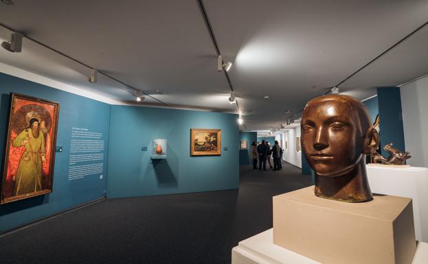 'Rodearse de arte', más de un centenar de obras para reconstruir la figura insólita de Antonio Ródenas