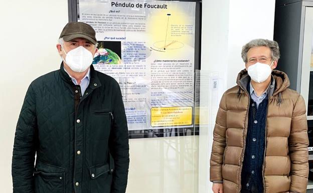 Un particular dona al Departamento de Física de la Universidad de Burgos un Péndulo de Foucault