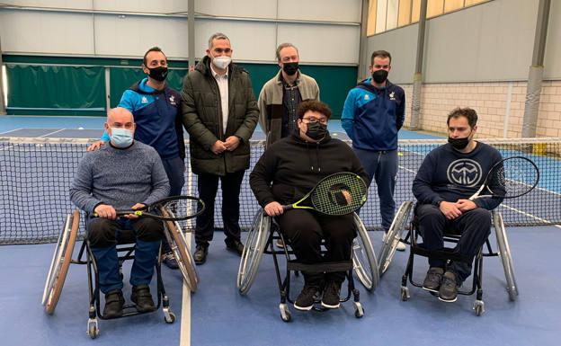 Se pone en marcha la primera Escuela de Tenis en Silla de Burgos