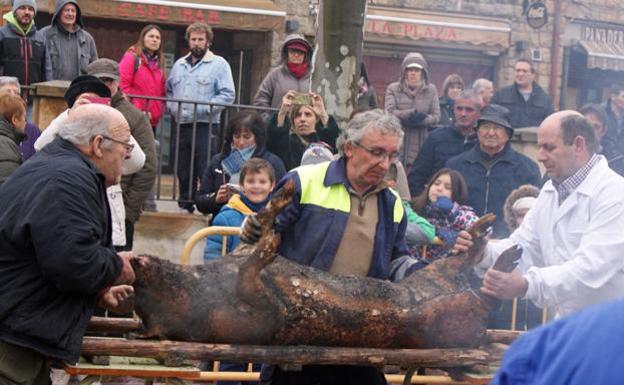 Quintanar de la Sierra recupera este fin de semana la Feria de la Manzana y la Morcilla Dulce