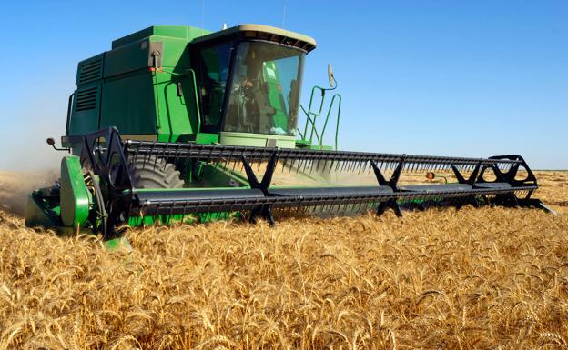 Casi 600 jóvenes agricultores de la región reciben 3,37 millones de euros de nuevos derechos