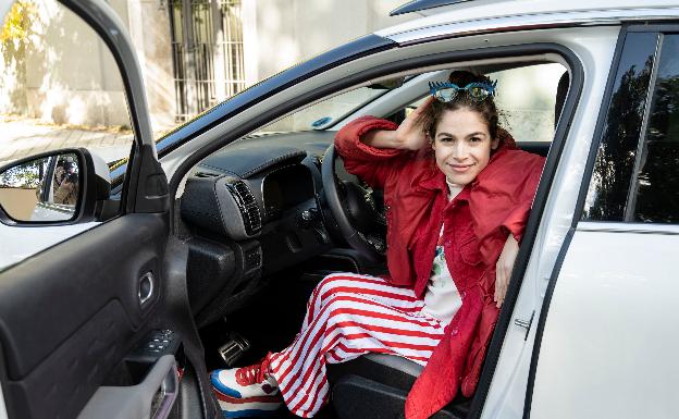 El coche de Cósima Ramírez Ruiz de la Prada: «En mi primer coche la música se subía al acelerar»