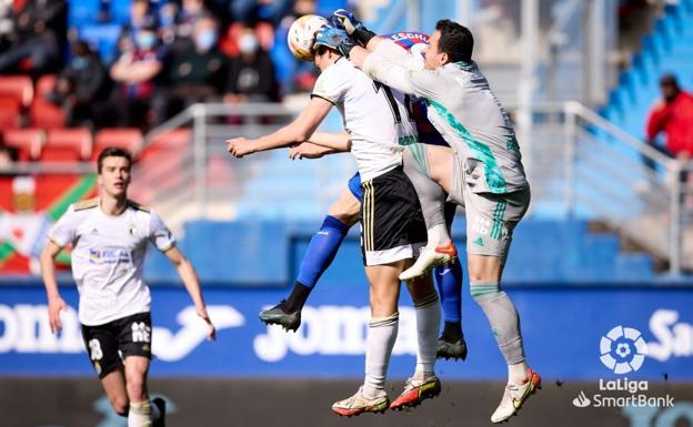 El Burgos CF no puede con un líder que circula en quinta