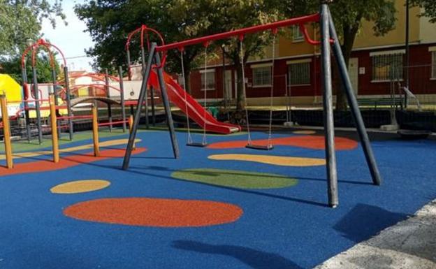 Más de 200 intervenciones de limpieza de pintadas en los parques infantiles en 2021