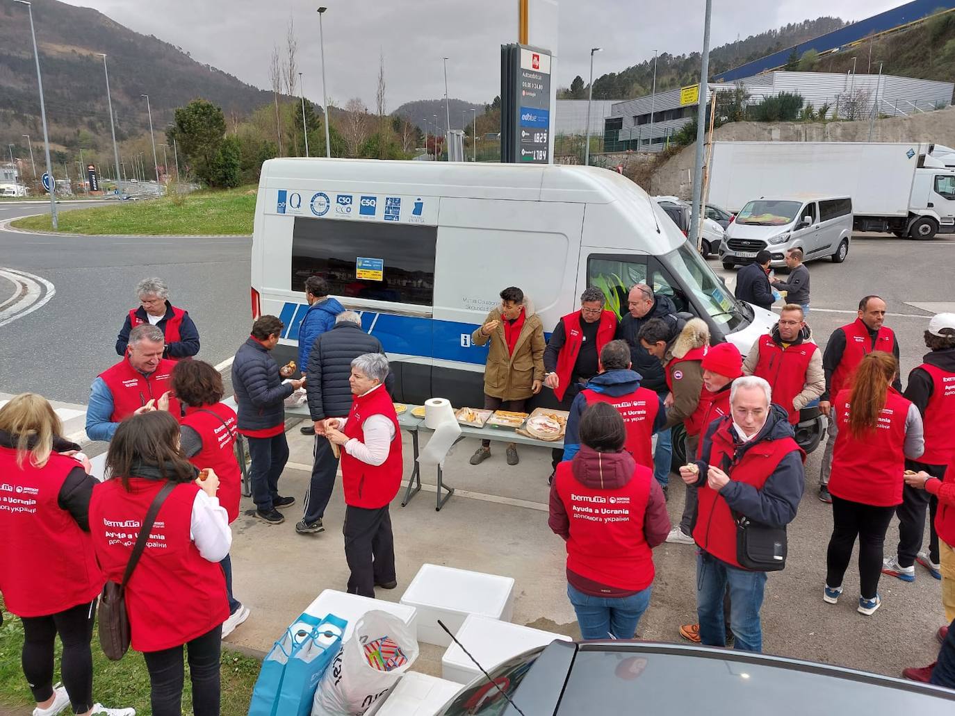 Cuatro burgaleses se unen a un convoy humanitario con destino Ucrania