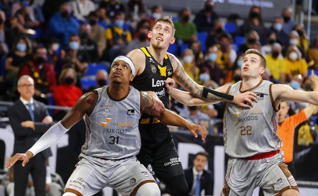 El San Pablo se desangra tras una técnica cuando opositaba para ganar