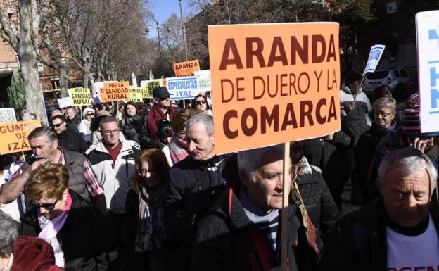 La plataforma de Burgos se suma a la protesta en las Cortes para exigir una sanidad pública de calidad