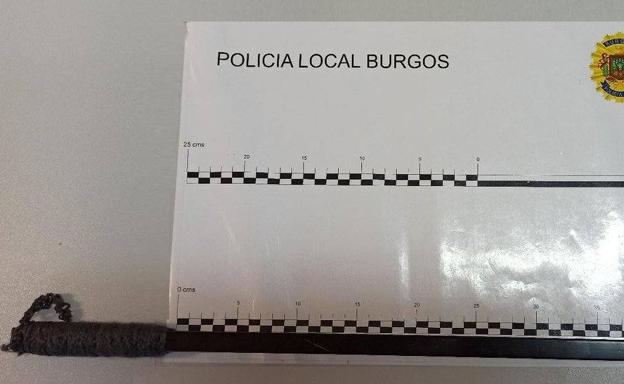 Incautan una barra de hierro de 60 centímetros a un menor en Burgos