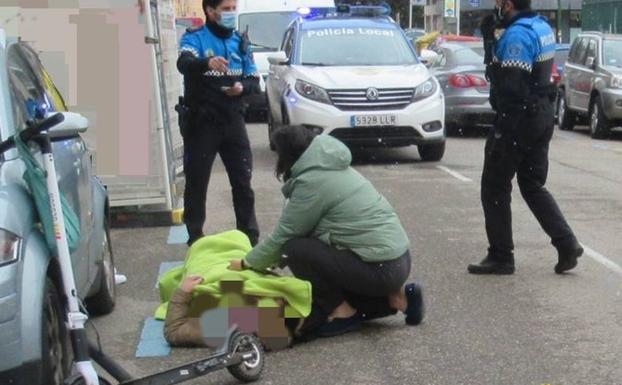 Dos heridas en un atropello en la calle Valentín Jalón