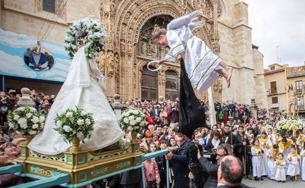 La Semana Santa de Aranda vuelve a la normalidad sin límite de aforo