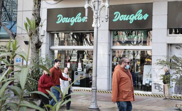 Huelga general en las tiendas Douglas de Castilla y León