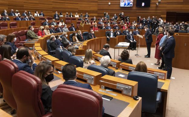 Mañueco sobre la falta de paridad en su nuevo Gobierno: «Es lo que hay»