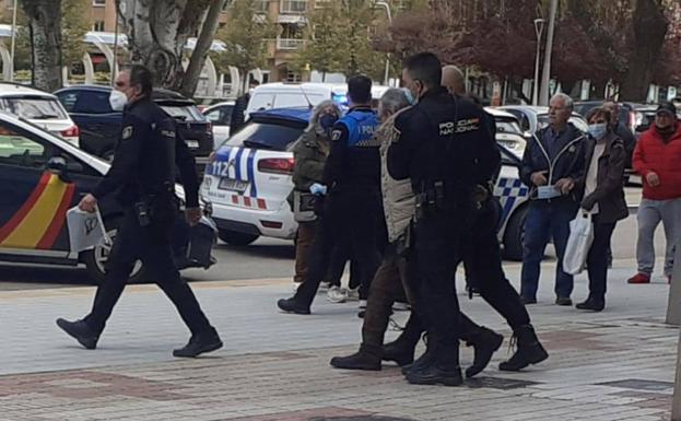 Detenido en Burgos por amenazar con un cuchillo a una empleada de Endesa