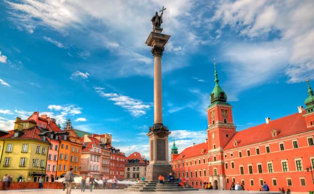 Programan un viaje a Polonia desde el Aeropuerto de Burgos para el verano