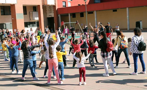 Los niños toman la calle en San Pedro de la Fuente y Fuentecillas