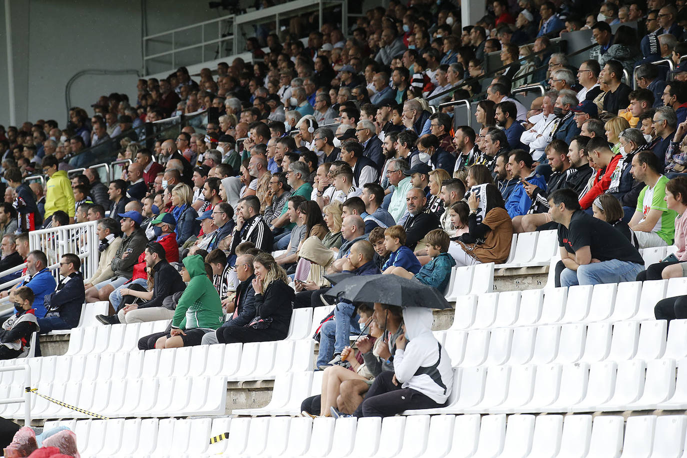 Reparto de puntos ante el Efesé en El Plantío